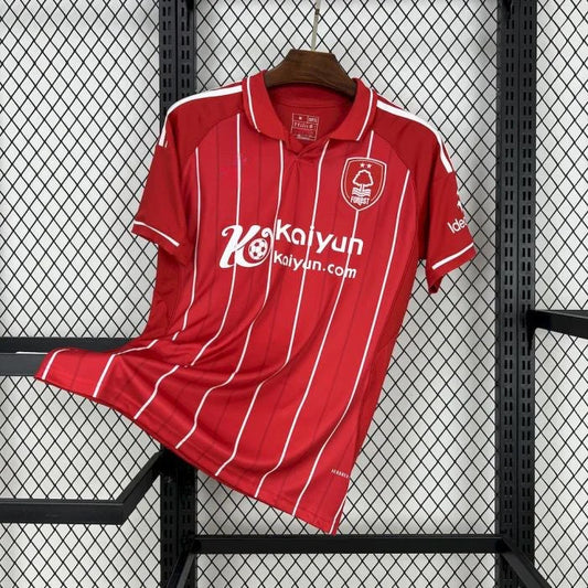 Nottingham Forest Hemma 25/26