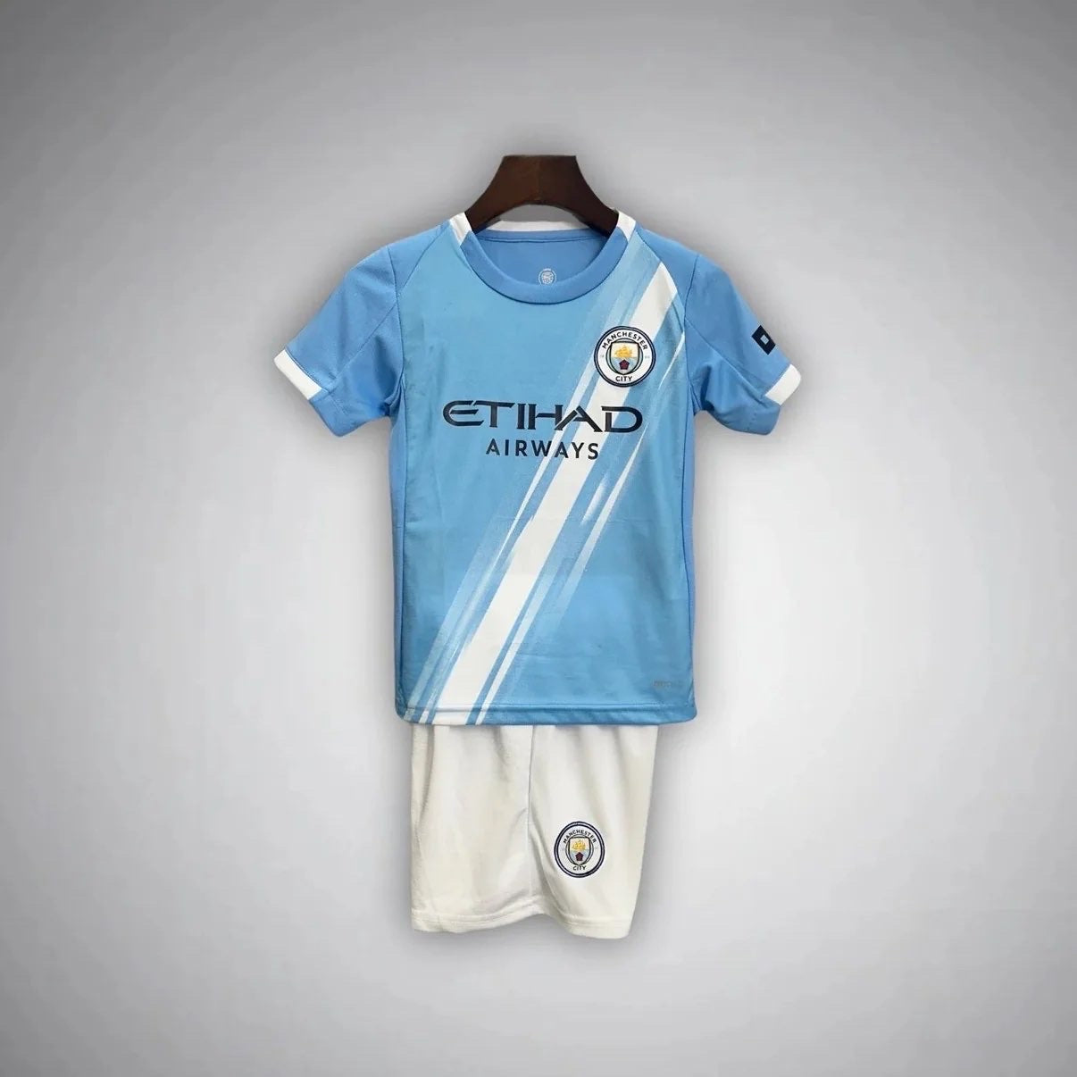 Manchester City 26 Barn