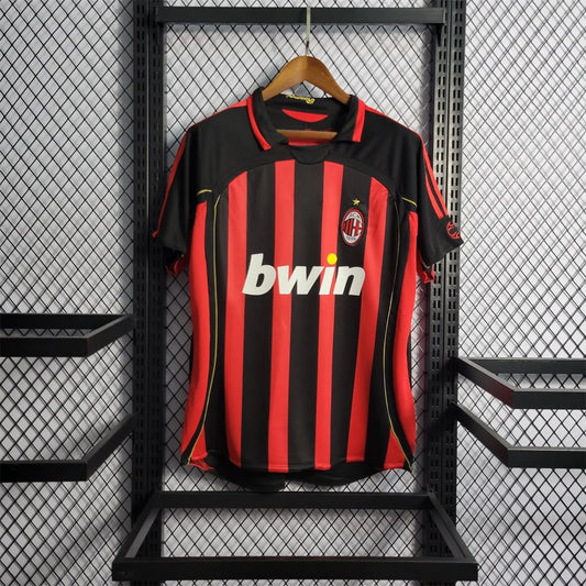 Retro Milan